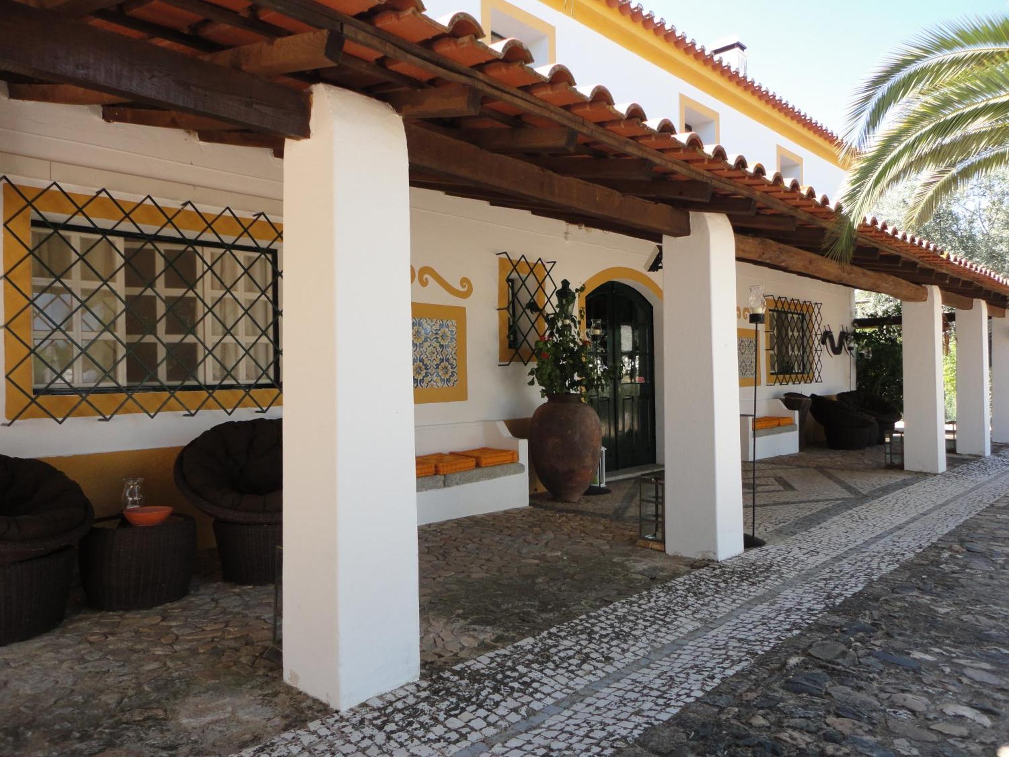 Monte dos Aroeirais Fronteira Exterior foto